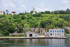 34 Cuba - Old Havana Vieja - Estatua de Cristo Christ statue